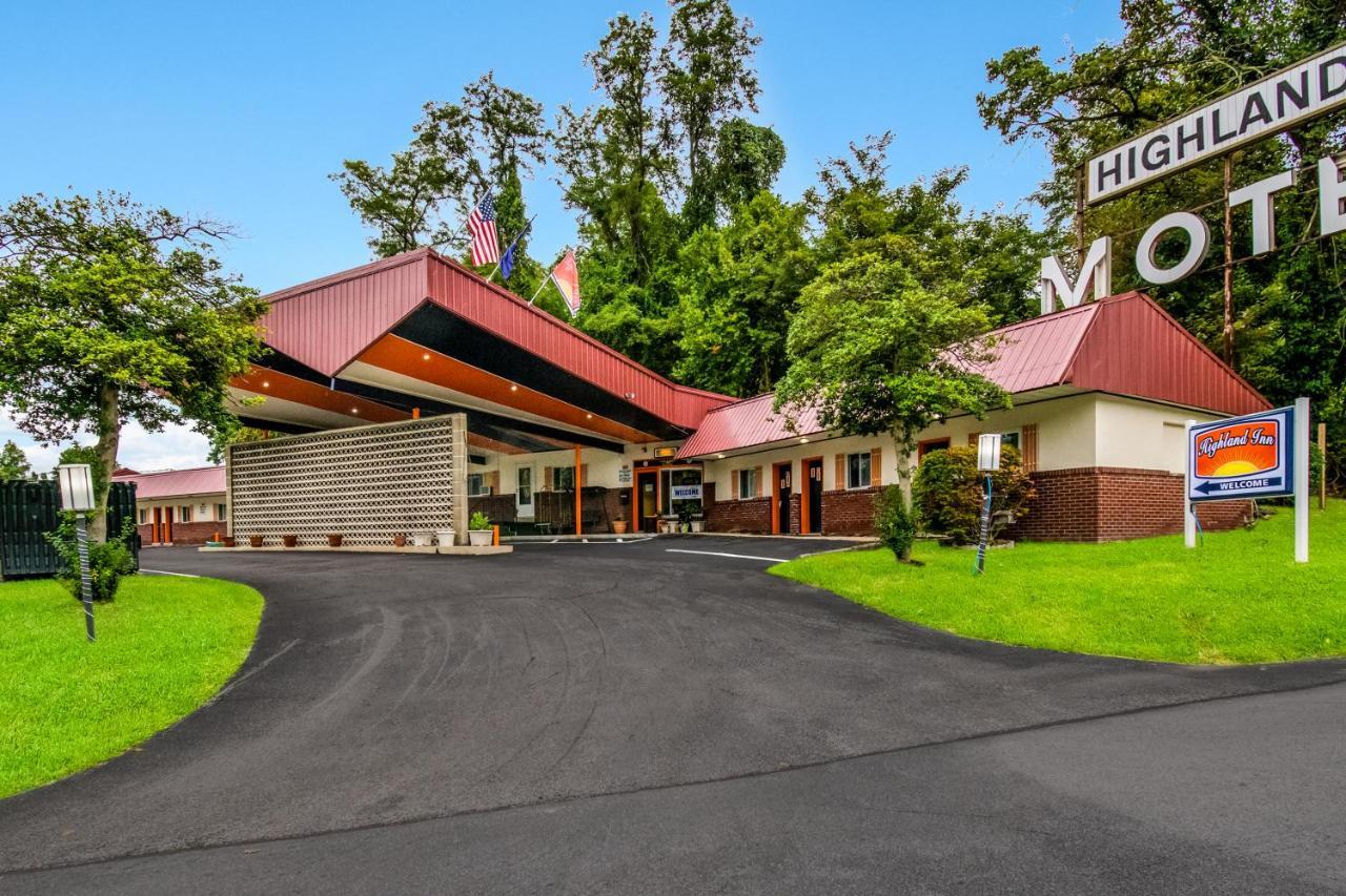 Highland Inn New Cumberland Εξωτερικό φωτογραφία